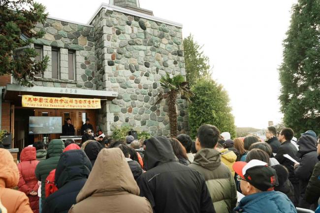 信友堂第十六年户外晨祷会，持续关注受逼迫的中国家庭教会