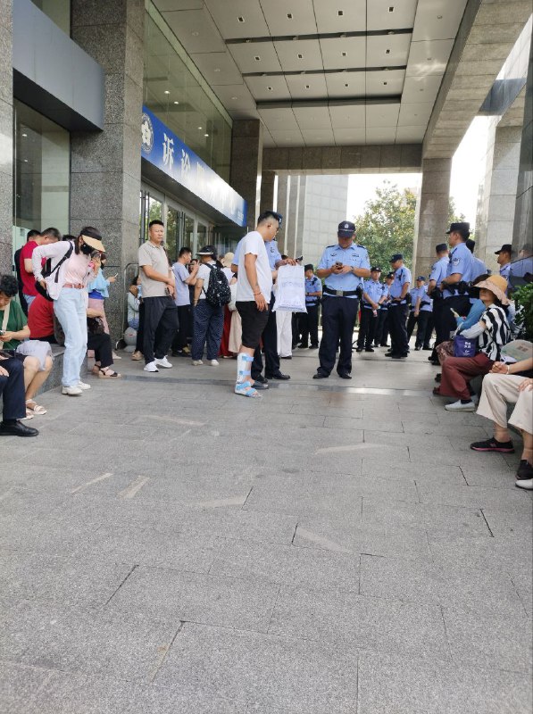 请继续为合肥甘泉教会7月16-18日开庭代祷